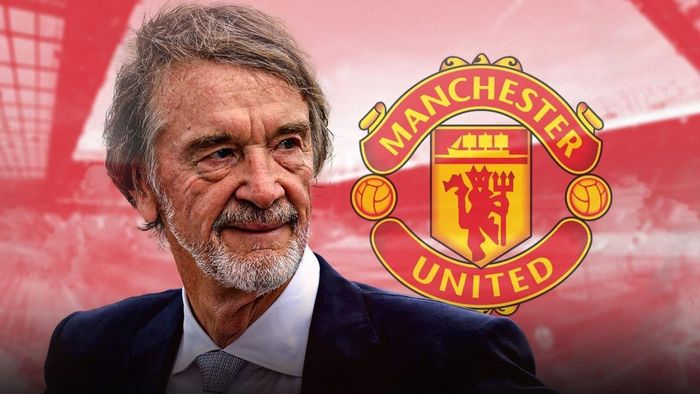  Jim Ratcliffe, Jason Wilcox và Omar Berrada chịu sức ép về những quyết định quản lý, nhân sự và chiến lược phát triển MU. 