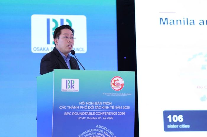  Ông Numero "Uno" G. Lim, Ủy viên Hội đồng Thành phố Manila, Quận 2, Philippines, chia sẻ tại sự kiện. Ảnh: BTC.