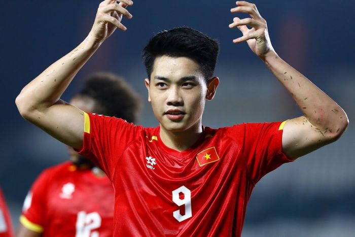 Đình Bắc đứng trước cơ hội giành Quả bóng vàng Việt Nam 2026. Ảnh: Minh Chiến.