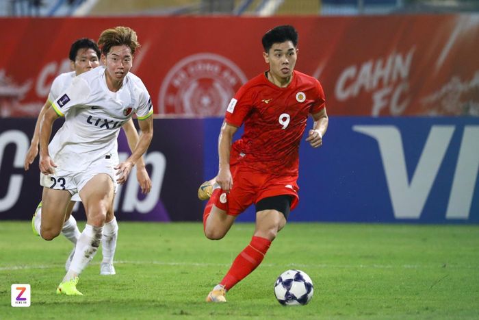 Đình Bắc có rất nhiều dịp trui rèn ở AFC Champions League Elite trong hai tháng tới. Ảnh: Minh Chiến.