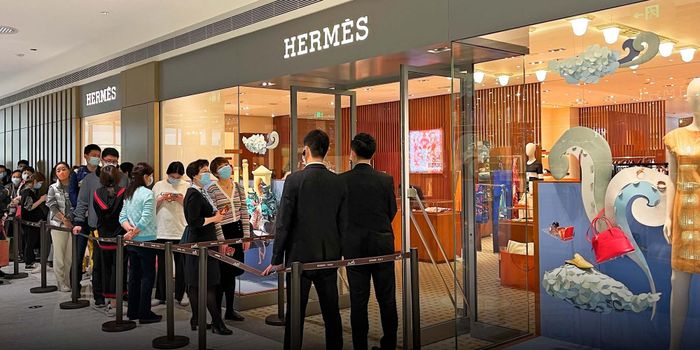 Sức mua tiếp tục giảm ở nhóm khách hàng xa xỉ Trung Quốc ảnh hưởng lớn các thương hiệu cao cấp. Ảnh: Sixth Tone.