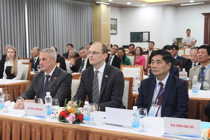 Các đại biểu dự Đại hội