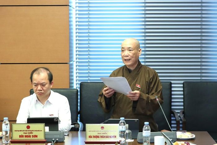 Đại biểu Hòa thượng Thích Bảo Nghiêm phát biểu