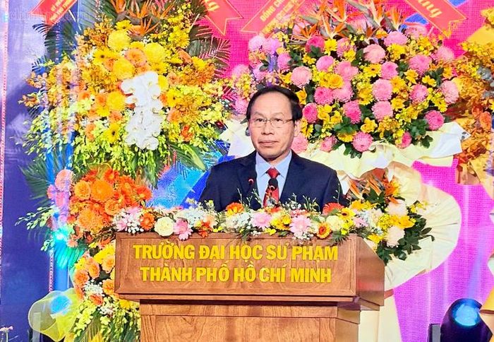 Phát biểu tại buổi lễ, Phó Thủ tướng Chính phủ Lê Tiến Châu đề nghị Nhà trường tập trung vào 4 định hướng trọng tâm - Ảnh: chinhphu.vn/Thu Sa