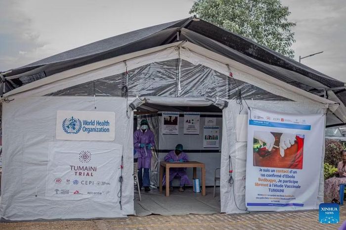 Địa điểm tiêm chủng trong thử nghiệm lâm sàng Tumaini chống lại virus Ebola Bundibugyo ở Bunia, miền đông CHDC Congo. (Ảnh: Tân Hoa xã)