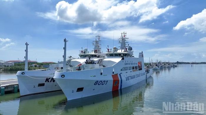 Các tàu của Bộ Tư lệnh Vùng Cảnh sát biển 3 tham gia hội thi, hội thao. (Ảnh: Cảnh sát biển cung cấp)