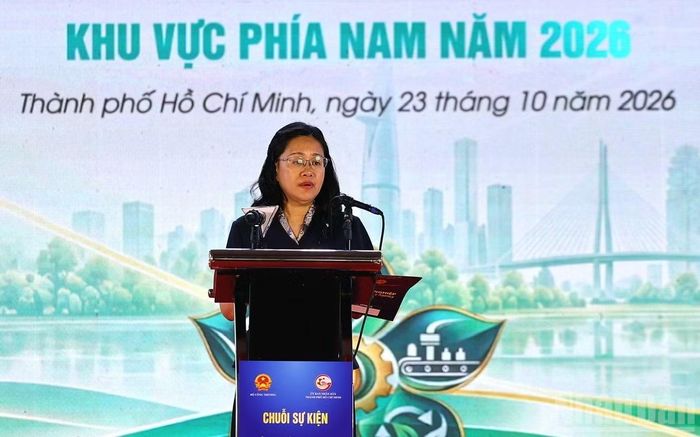 Bà Đỗ Thị Minh Trâm, Phó Cục trưởng Cục Công nghiệp, Bộ Công thương phát biểu tại lễ khai mạc. (Ảnh: TRỌNG ANH)
