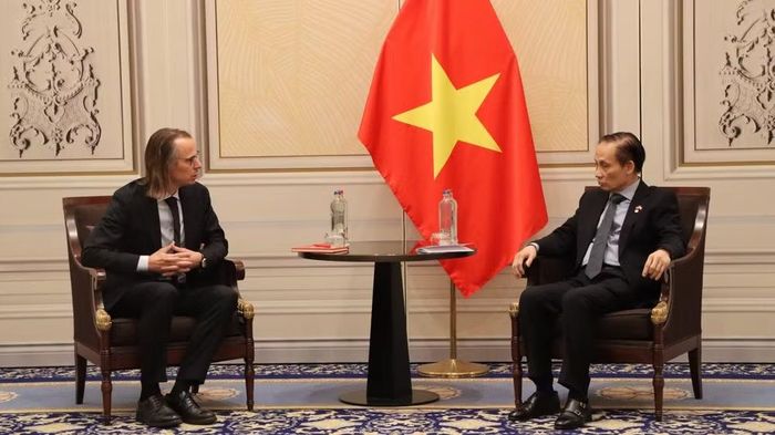 Hai bên nhất trí tiếp tục phát huy truyền thống đoàn kết; tăng cường đối thoại, phối hợp trong các sự kiện quốc tế. (Ảnh: Bộ Ngoại giao)