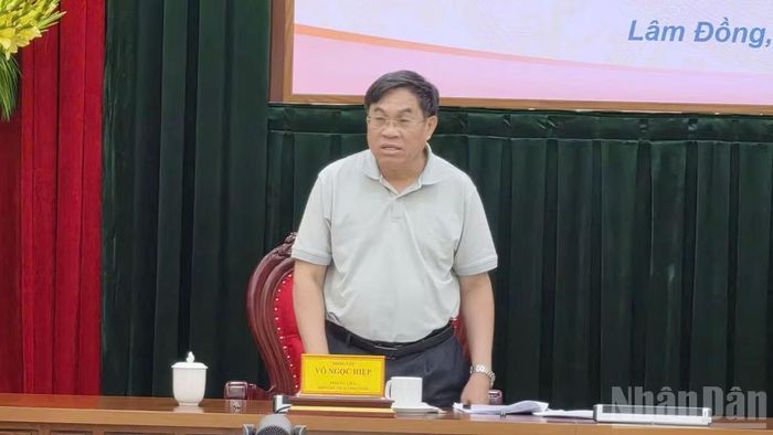 Phó Chủ tịch Ủy ban nhân dân tỉnh Lâm Đồng Võ Ngọc Hiệp phát biểu kết luận buổi làm việc.