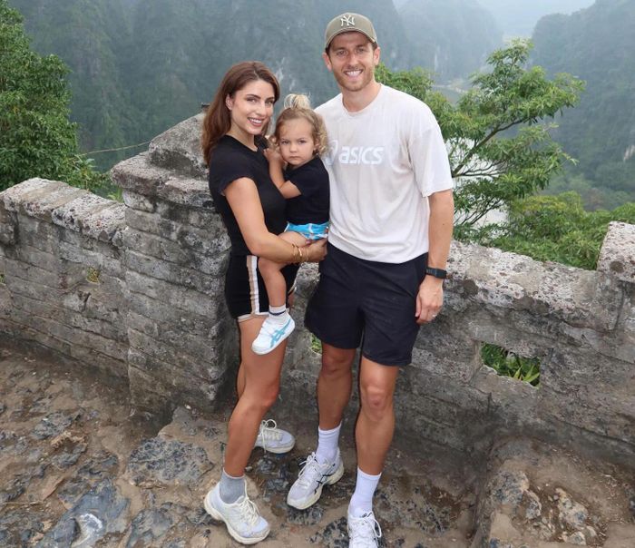 Stefan Mauk cùng vợ con muốn gắn bó lâu dài với bóng đá và cuộc sống ở Việt Nam.