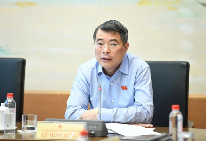 Thủ tướng Lê Minh Hưng phát biểu thảo luận tại tổ. Ảnh: TRỌNG HẢI