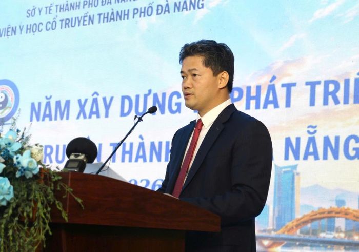 Thứ trưởng thường trực Bộ Y tế Vũ Mạnh Hà phát biểu tại buổi lễ