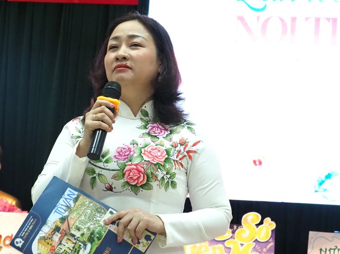 Cô Nguyễn Thị Ái Vân, Tổ trưởng Tổ Ngữ văn, Trường THPT chuyên Lê Hồng Phong chia sẻ về ý nghĩa của hoạt động ngoại khóa