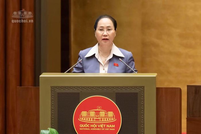 Bộ trưởng Bộ Văn hóa, Thể thao và Du lịch Lâm Thị Phương Thanh. Ảnh: Quốc hội media.