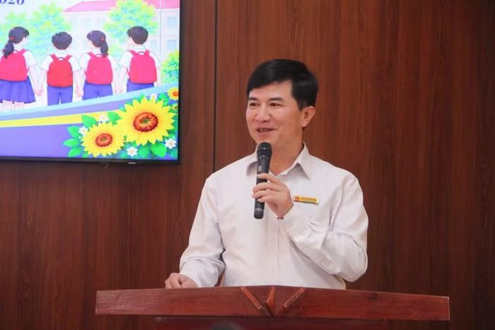 Ông Nguyễn Tiến Thích, Phó Chủ tịch UBND xã Hương Sơn.