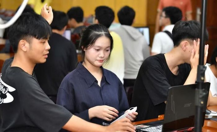 Sinh viên ĐH Bách khoa Hà Nội. Ảnh: HUST
