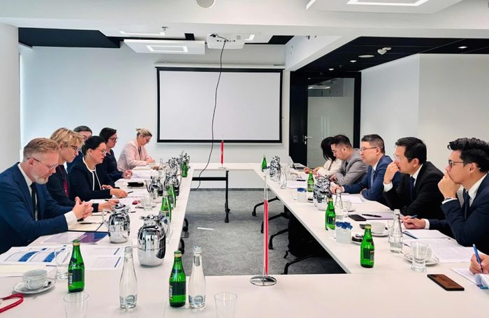 Việt Nam - Ba Lan tiến hành tham vấn lãnh sự lần thứ nhất tại Warsaw ngày 18/9. (Ảnh: Chu Văn)