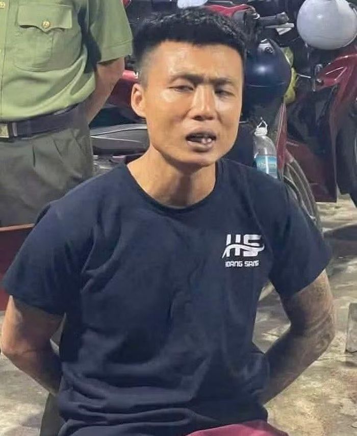 Đối tượng Lê Văn Cường khi bị bắt giữ.