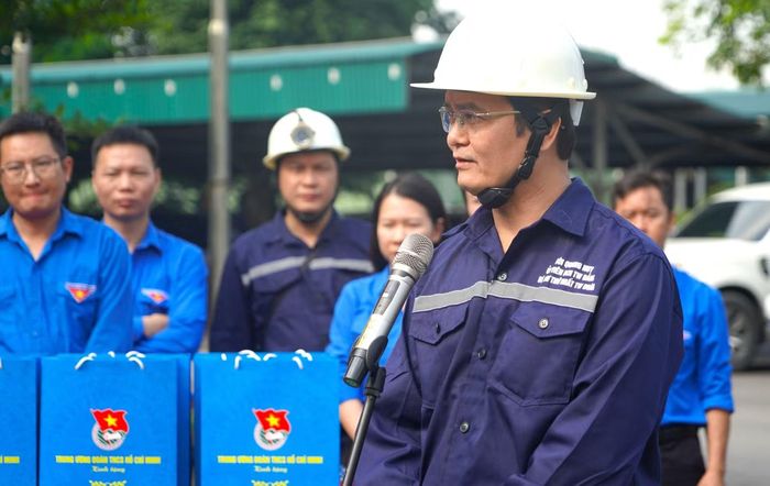 Anh Bùi Quang Huy cho biết sẽ kết nối với các Tỉnh, Thành Đoàn để giới thiệu thanh niên có nhu cầu đến học nghề tại các cơ sở đào tạo của ngành.