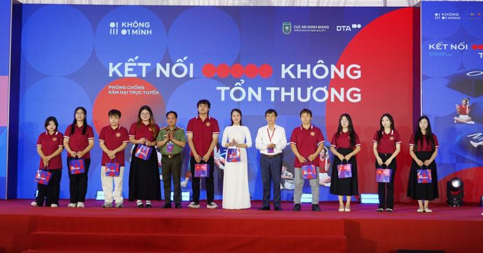 Tăng cường các hoạt động lành mạnh, kết nối không tổn thương.