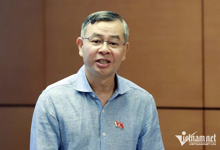 Bộ trưởng Tài chính Ngô Văn Tuấn phát biểu. Ảnh: Phạm Hải
