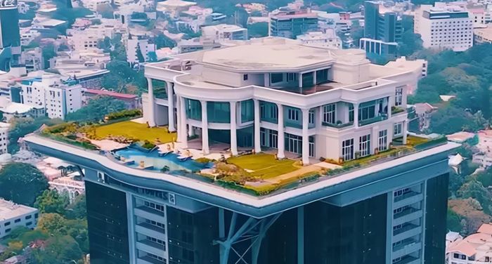Vijay Mallya, chủ nhân dinh thự, rời Ấn Độ năm 2016 trong bối cảnh vướng khoản nợ hơn 1 tỷ USD. Ảnh: Business Insider