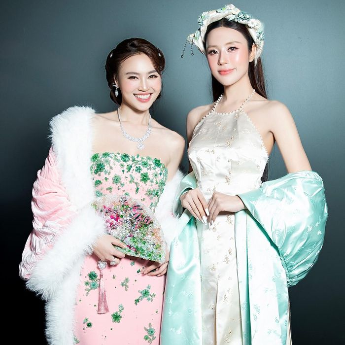 Tô Diệp Hà tiết lộ Ninh Dương Lan Ngọc thân thiện, chuyên nghiệp, sẵn sàng chia sẻ mọi kinh nghiệm. 