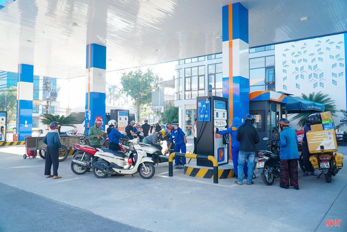 Công ty TNHH MTV Xăng dầu Hà Tĩnh chủ động dự trữ, bảo đảm nguồn cung xăng dầu.