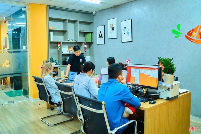 Dù ở vị thế nào, sự nỗ lực, tính chủ động cùng một thái độ làm việc tận tâm, trách nhiệm vẫn luôn là thước đo quyết định mọi sự thành công.