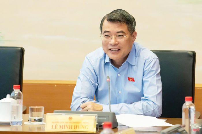 Đồng chí Lê Minh Hưng - Ủy viên Bộ Chính trị, Thủ tướng Chính phủ (Đoàn ĐBQH TP Hải Phòng) phát biểu thảo luận.