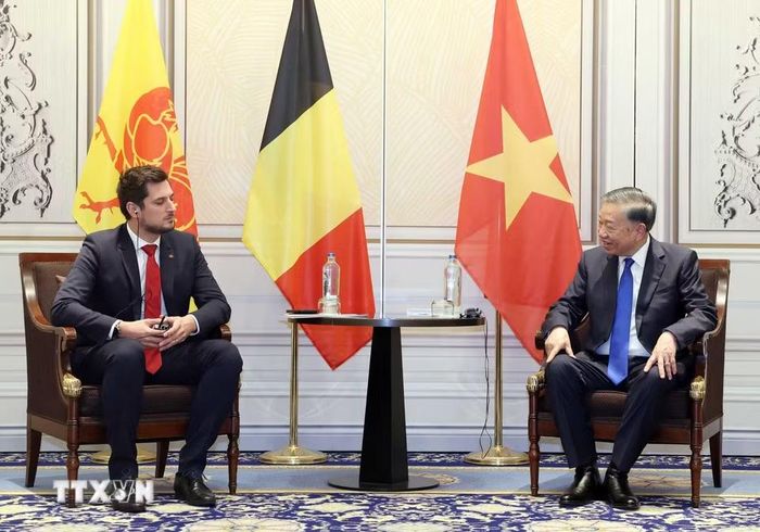 Tổng Bí thư, Chủ tịch nước Tô Lâm tiếp Bộ trưởng, Thủ hiến vùng Wallonie, ông Adrien Dolimont. (Ảnh: Thống Nhất/TTXVN)