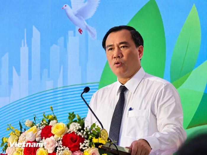 Ông Nguyễn Thường Sơn, Phó Bí thư Đảng ủy, Chủ tịch Ủy ban Nhân dân phường Xuân Đỉnh. (Ảnh: Minh Anh/Vietnam+)