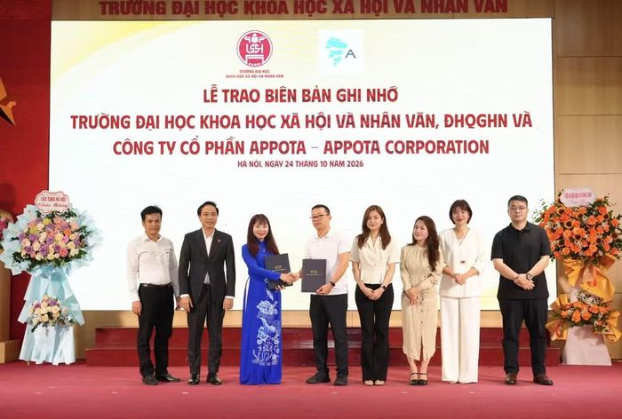 Nhiều hoạt động ký kết đã được thực hiện trong khuôn khổ diễn đàn. (Ảnh: Vietnam+)