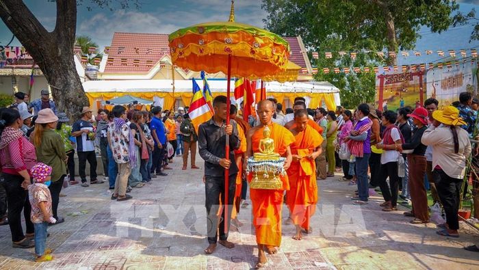 Đồng bào Khmer tổ chức nghi lễ truyền thống, phát huy những giá trị văn hóa, tín ngưỡng tốt đẹp trong đời sống cộng đồng dân tộc thiểu số tại Tây Ninh. Ảnh: Minh Phú - TTXVN