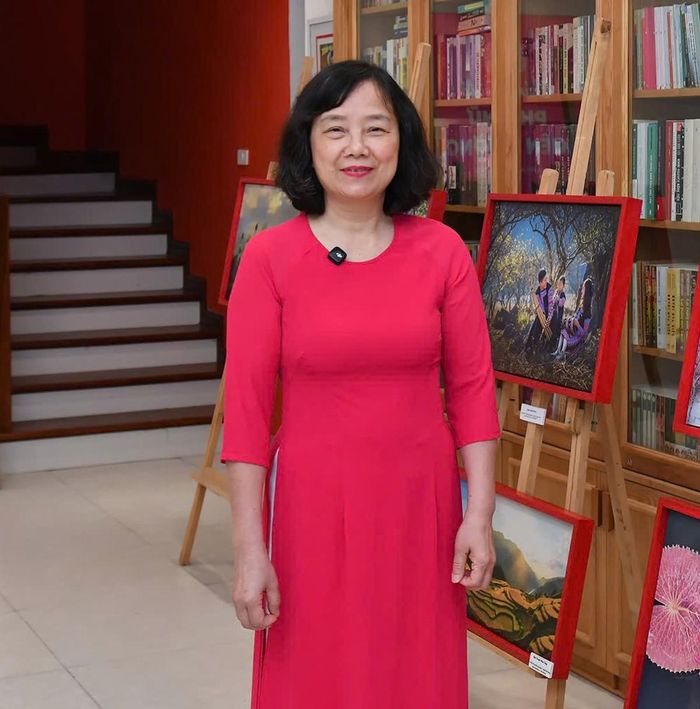 Bà Hoàng Thu Hà, Chủ nhiệm Mạng lưới CLB Phụ nữ Kiên cường