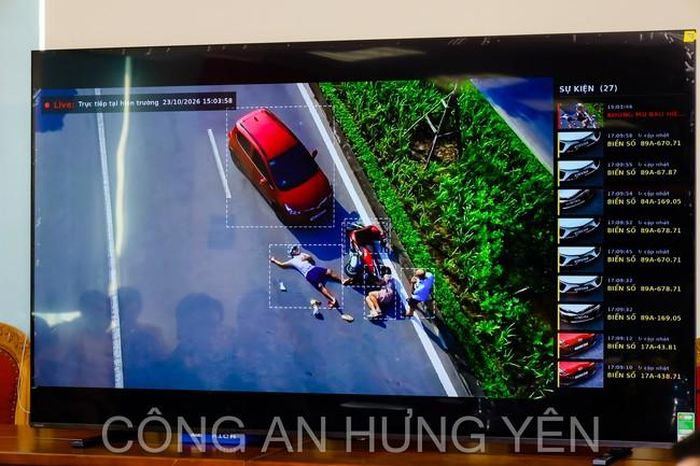 Hình ảnh từ UAV hỗ trợ quan sát hiện trường vụ va chạm giao thông, cung cấp thông tin phục vụ đánh giá tình huống.