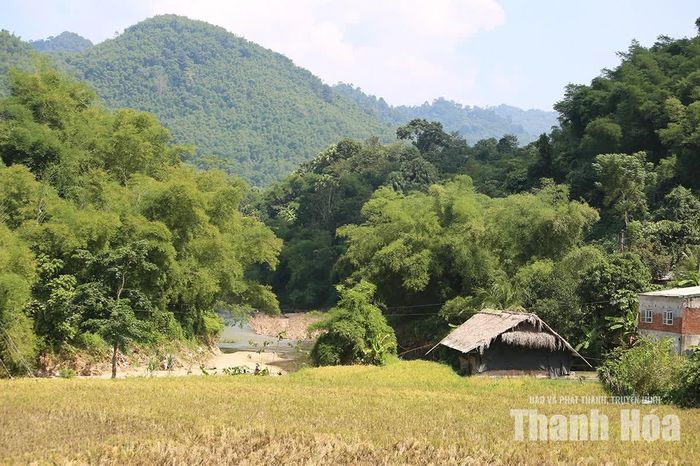 Một góc bản Na Chiềng, xã Thiên Phủ.