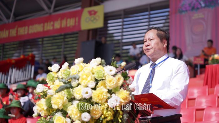 Đồng chí Tống Thanh Hải - Uỷ viên Ban Thường vụ Tỉnh uỷ, Phó Chủ tịch Thường trực UBND tỉnh, Trưởng Ban Tổ chức Đại hội phát biểu khai mạc.
