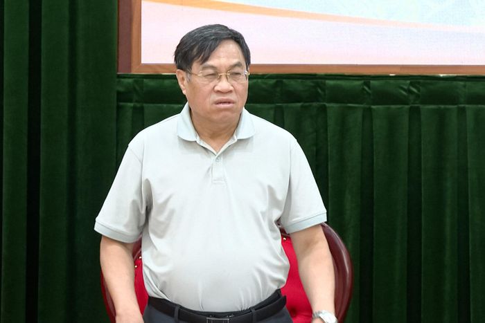 Đồng chí Võ Ngọc Hiệp, Tỉnh ủy viên, Phó Chủ tịch UBND tỉnh Lâm Đồng, yêu cầu các chủ đầu tư xây dựng kế hoạch giải ngân cụ thể, kiểm soát chặt chẽ tiến độ từng dự án