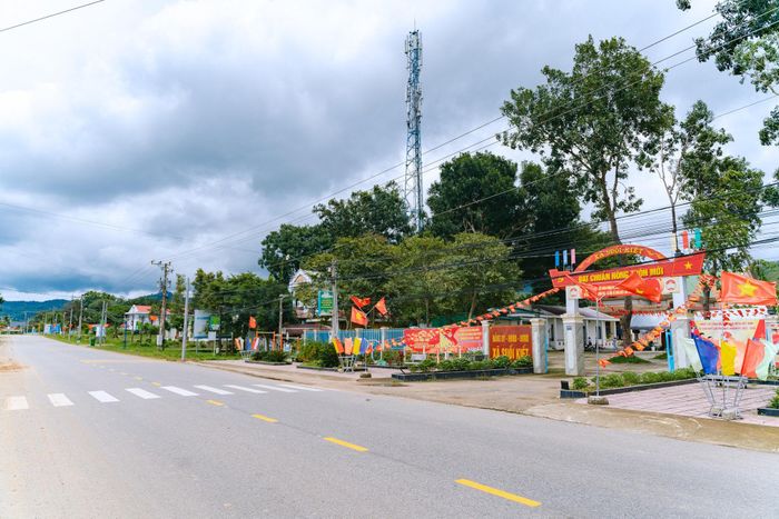 Tuyến ĐT720 qua trung tâm xã Suối Kiết