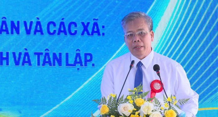 Ông Nguyễn Ngọc Phong, Chủ tịch UBND xã Trà Tân, tỉnh Lâm Đồng phát biểu tại hội nghị kết nối doanh nghiệp, xúc tiến đầu tư