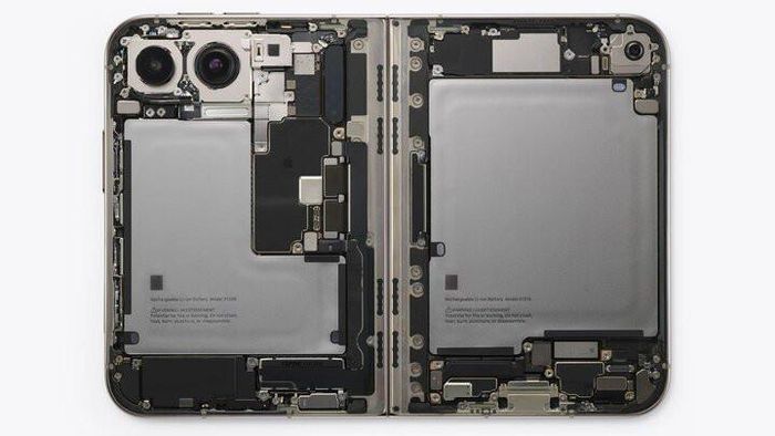 Thiết kế mỏng khiến smartphone của Apple gặp khó khăn trong việc sắp xếp linh kiện để tối ưu hóa tản nhiệt