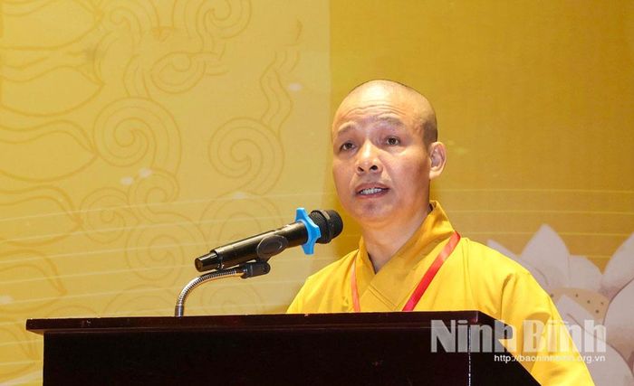 Thượng tọa Thích Minh Quang, Ủy viên Thư ký Hội đồng Trị sự Giáo hội Phật giáo Việt Nam, Phó Trưởng Ban Thường thực Ban Trị sự Giáo hội Phật giáo Việt Nam tỉnh Ninh Bình chia sẻ nội dung: Chùa Bái Đính và Chùa Tam Chúc trong hoạt động đối ngoại.
