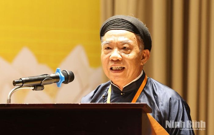 PGS Lê Văn Cảnh, Viện Trần Nhân Tông, Đại học Quốc gia Hà Nội tham luận tại Hội thảo.