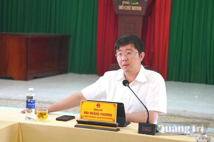 Đồng chí Bùi Hoàng Phương, Chủ tịch UBND tỉnh đề nghị các chủ đầu tư phối hợp với các sở, ngành, địa phương liên quan thống nhất phương án để trình UBND tỉnh xem xét - Ảnh: Đ.V