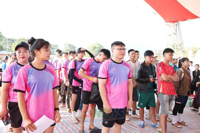Các vận động viên tham dự khai mạc thi đấu các môn thể thao.