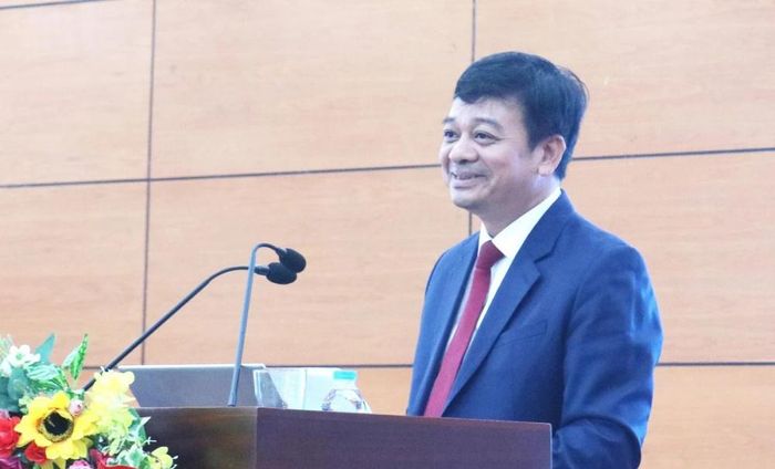 Ông Trần Mỹ Dũng, Phó Cục trưởng Cục Địa chất và Khoáng sản Việt Nam phát biểu tại hội nghị. Ảnh: Bích Hợp/NNMT