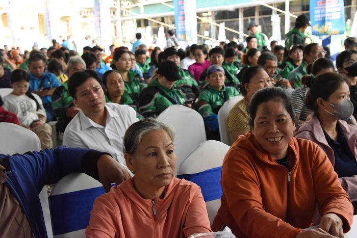 Thành phố tăng cường thực hiện chính sách bảo hiểm xã hội, bảo hiểm y tế, hướng đến mở rộng diện bao phủ và bảo đảm quyền lợi người dân.