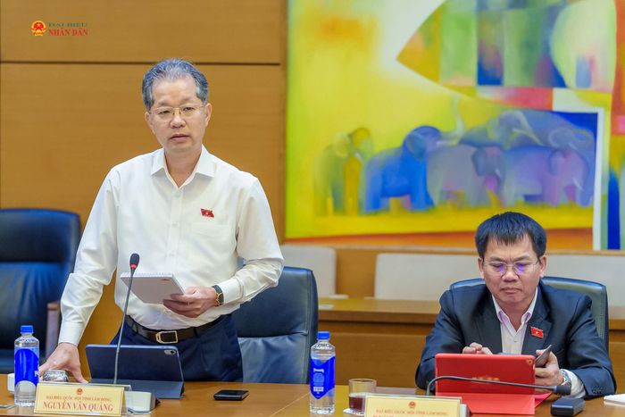 Chánh án Tòa án nhân dân tối cao Nguyễn Văn Quảng, ĐBQH tỉnh Lâm Đồng phát biểu. Ảnh: Tiến Cường