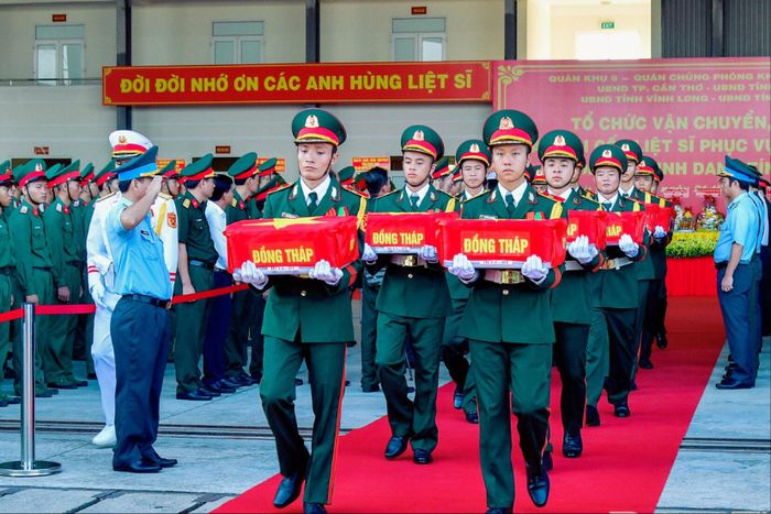 Mẫu sinh phẩm hài cốt liệt sĩ tại tỉnh Đồng Tháp đưa đi giám định